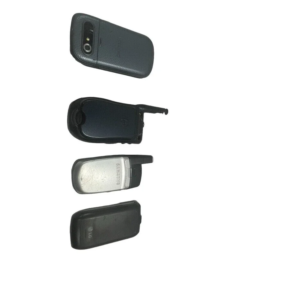 Lot 5 Vintage Cell Phone Flip Phones from Various Brands FOR PARTS, AS IS.